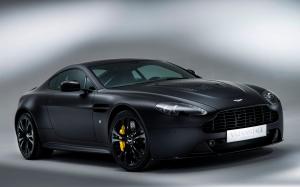 Aston Martin V12 Vantage Carbon Black II 2013 года